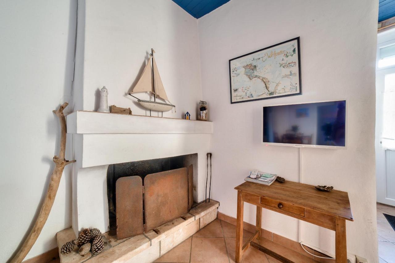 Jolie Maison Avec Cour Pour 5 Personnes Noirmoutier-en-l'Ile Exterior foto