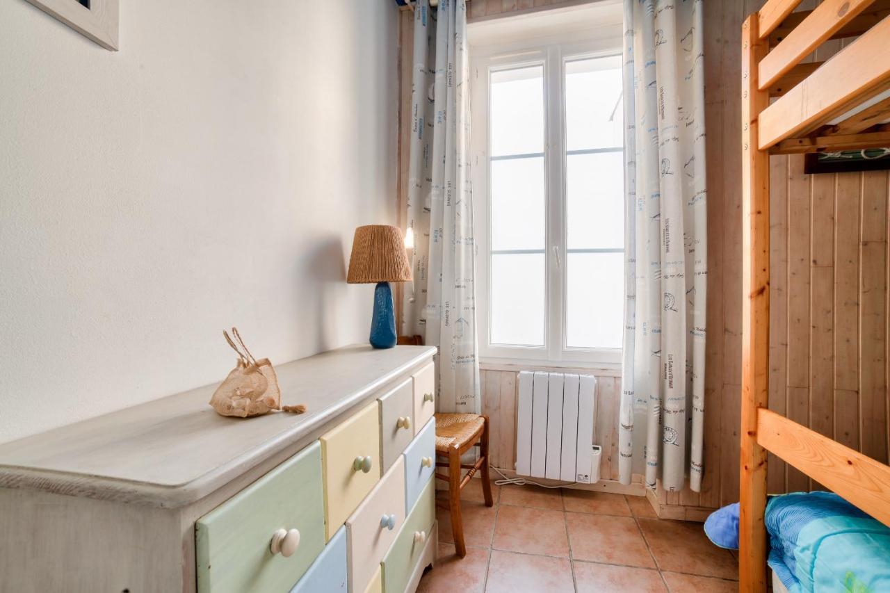 Jolie Maison Avec Cour Pour 5 Personnes Noirmoutier-en-l'Ile Exterior foto